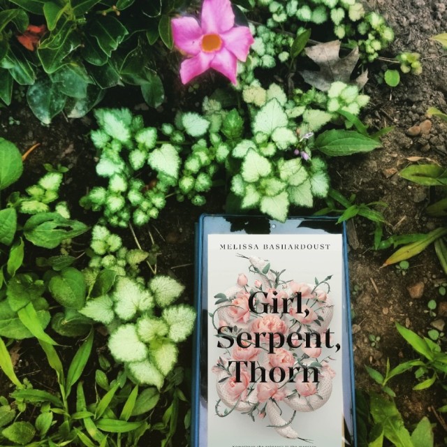 Download Girl serpent thorn For Free